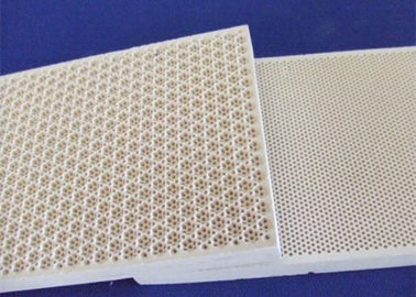 Chine Plats en céramique poreux infrarouges d'alumine de cordiérite de nid d'abeilles dans le brûleur à BBQ fournisseur